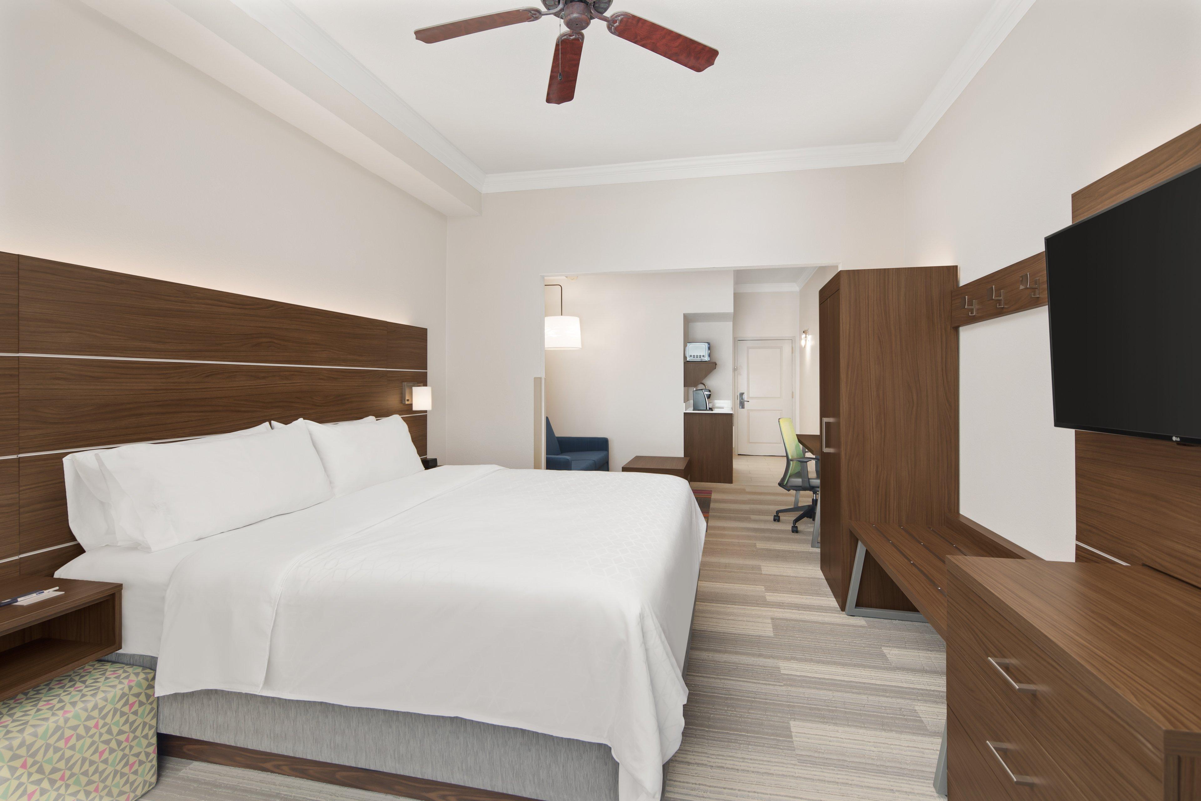 Holiday Inn Express Hotel & Suites Byron By Ihg מראה חיצוני תמונה