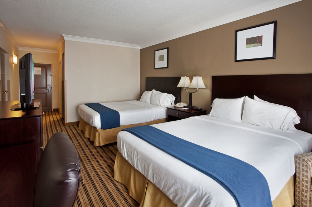 Holiday Inn Express Hotel & Suites Byron By Ihg מראה חיצוני תמונה